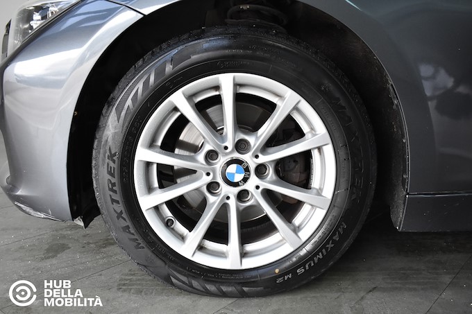 BMW 318d Business aut.